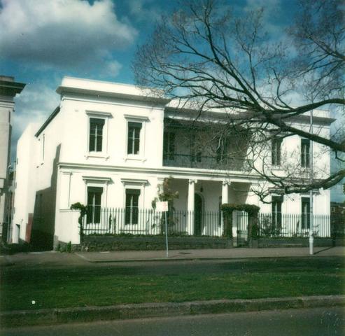 206 Clarendon Street, East Melbourne.