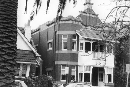 82 Vale Street, East Melbourne