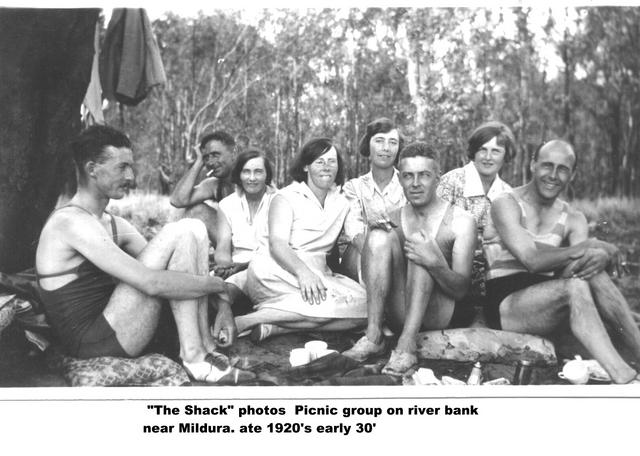 The Shack picnic group, Mildura.